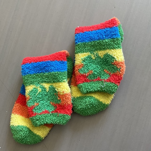 Fuzzy socks - Picture 2 of 3